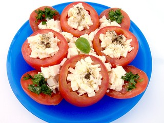gefüllte tomaten mit käse