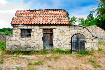 Fototapeta na wymiar Small Ukrainian historical house
