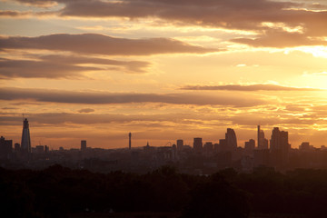Fototapeta na wymiar London city landscape sunset