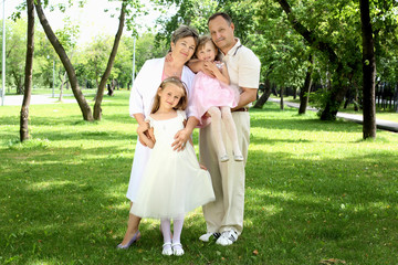 Fototapeta premium Family together in the park