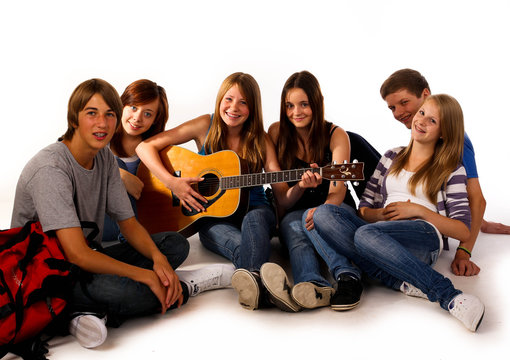 0711 gitarre spielen gruppe