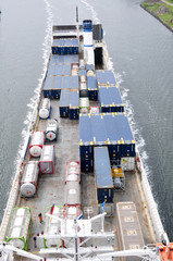 frachtschiff von oben