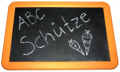 Obraz premium abc schütze auf tafel geschrieben