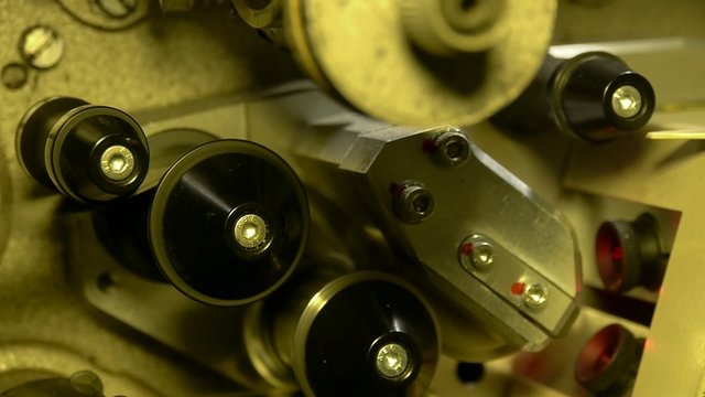 Filmprojektor (+Ton)