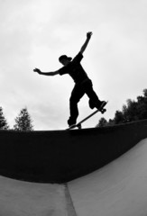 skateboarder silhouette - 34521301