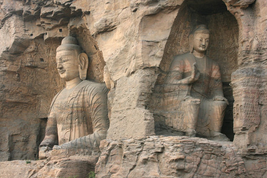 buddha dans grotte de yungang, datong, chine 3