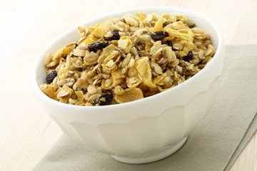 delicious and healthy granola