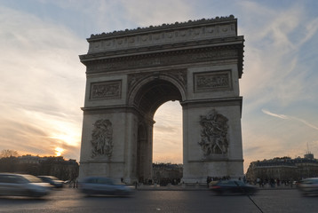 Fototapeta na wymiar Arc de Triomphe monument