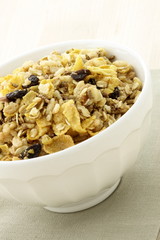 delicious and healthy granola