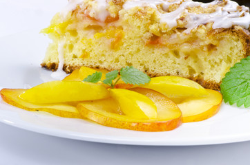 Aprikosenkuchen