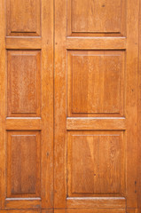 Panneau de bois ancien sur un mur