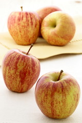 fresh organic apples