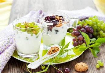 Foto op Plexiglas grape dessert © Svetlana Kolpakova