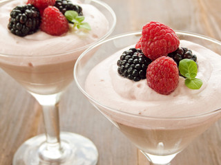 Berry cream
