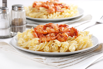 Pasta with tomato and shrimps