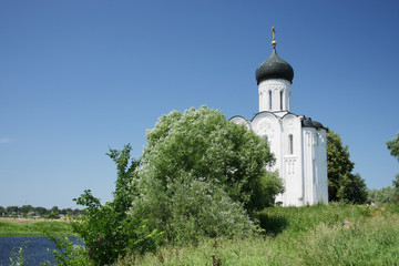 Obraz premium ancient russian church