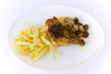 Pollo con patatas y champiñones