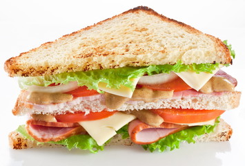 Sandwich with bacon