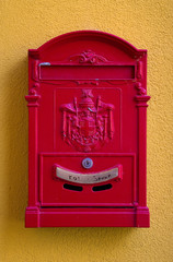 italie;sardaigne,ogliastra : village, boite aux lettres