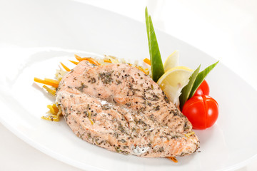 salmon steak with vegetables