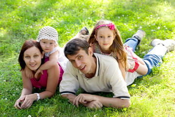 Fototapeta premium Family on grass