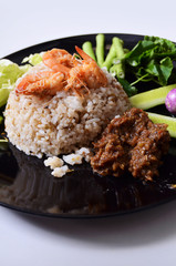 Spicy fried rice with shrimp