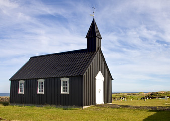 Fototapeta na wymiar Stary drewniany kościół
