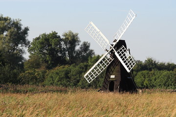 Wind pump