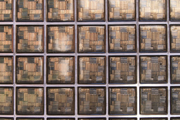 Wand mit Glasbausteinen