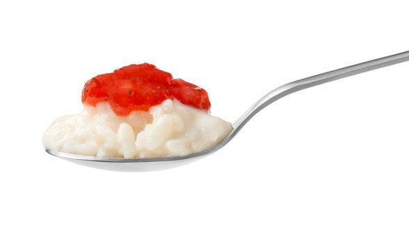 Rice pudding with strawberry fruit
