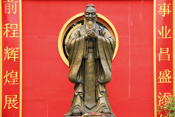 confucius statue wat traimet bangkok - obrazy, fototapety, plakaty
