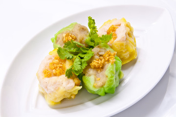 Steamed shrimp dumplings