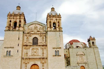 Gordijnen The beautiful church of San Felipe Neri in Oaxaca, Mexico © Noradoa