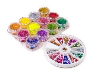 Set for the manufacture of nails