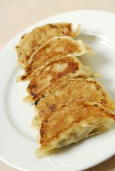 焼き餃子