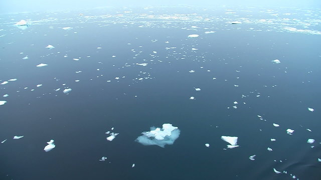 open antarctic ocean, no horizon