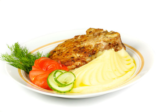 A mouth watering tenderloin steak with fresh vegetables