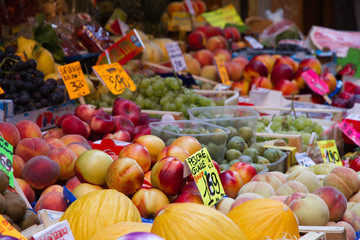 al mercato - frutta