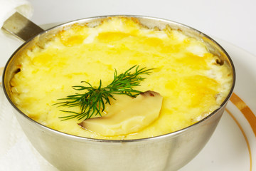 Julienne with hen and mushrooms