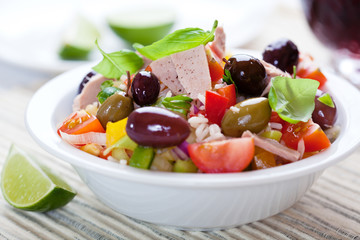 Mediterranean-style tuna and rice salad with olives