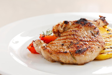 steak with potatoes