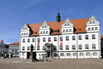 Wittenberg Luther Denkmal vor dem Rathaus