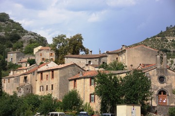 Fototapeta na wymiar wioska Navacelles