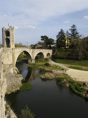Fototapeta na wymiar View of the medieval bridge of Besalu, Catalonia, Spain