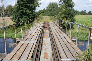 Fototapeta na wymiar Stare tory kolejowe
