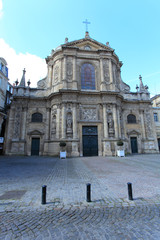Fototapeta na wymiar Fasada katedry Notre Dame (1685-1707), Bordeaux