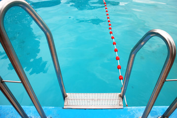 Schwimmbad Einstieg Treppe