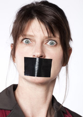 Silence forcé