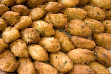 many appetizers