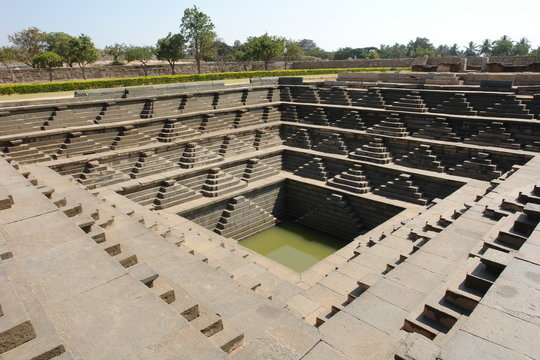 Pool. Vijayanagar. Hampi. India.